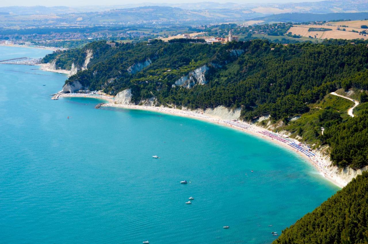 Affittacamere Caletta Del Conero Нумана Экстерьер фото